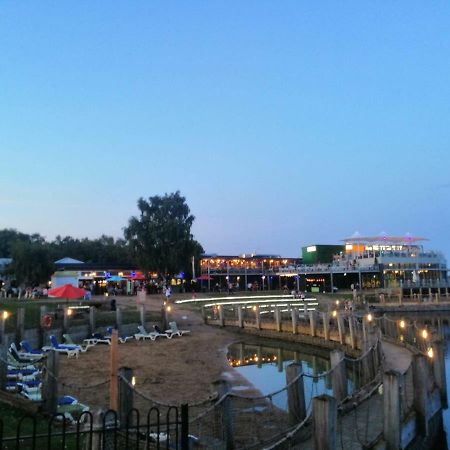 Caravan For Rent At Tattershall Holiday Park Dış mekan fotoğraf