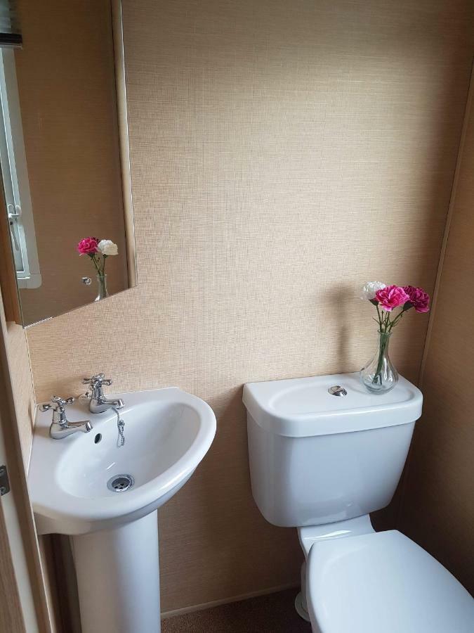 Caravan For Rent At Tattershall Holiday Park Dış mekan fotoğraf